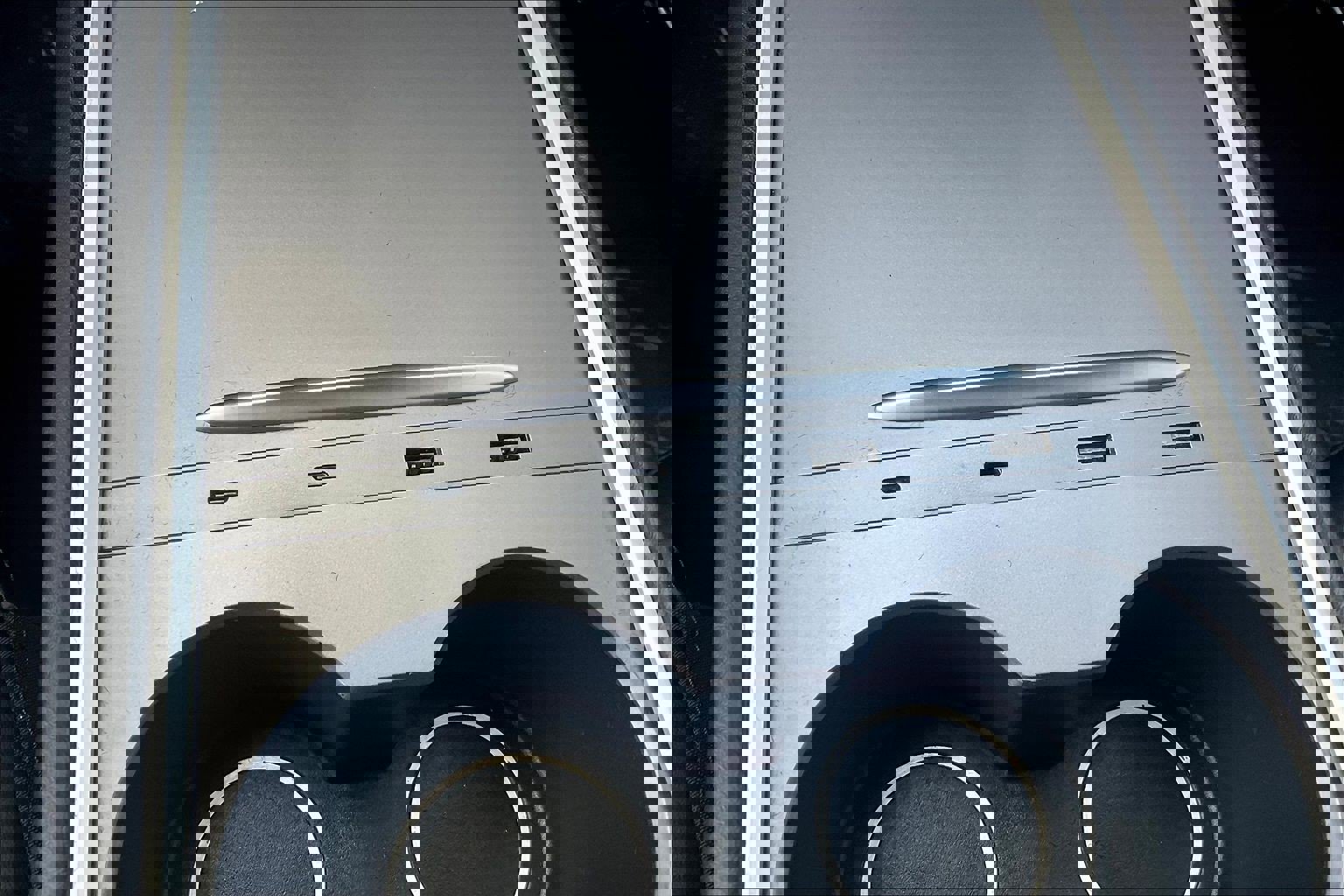 Used 2021 Tesla Model Y Long Range image 39