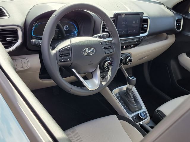 New 2026 Hyundai Venue SEL image 3