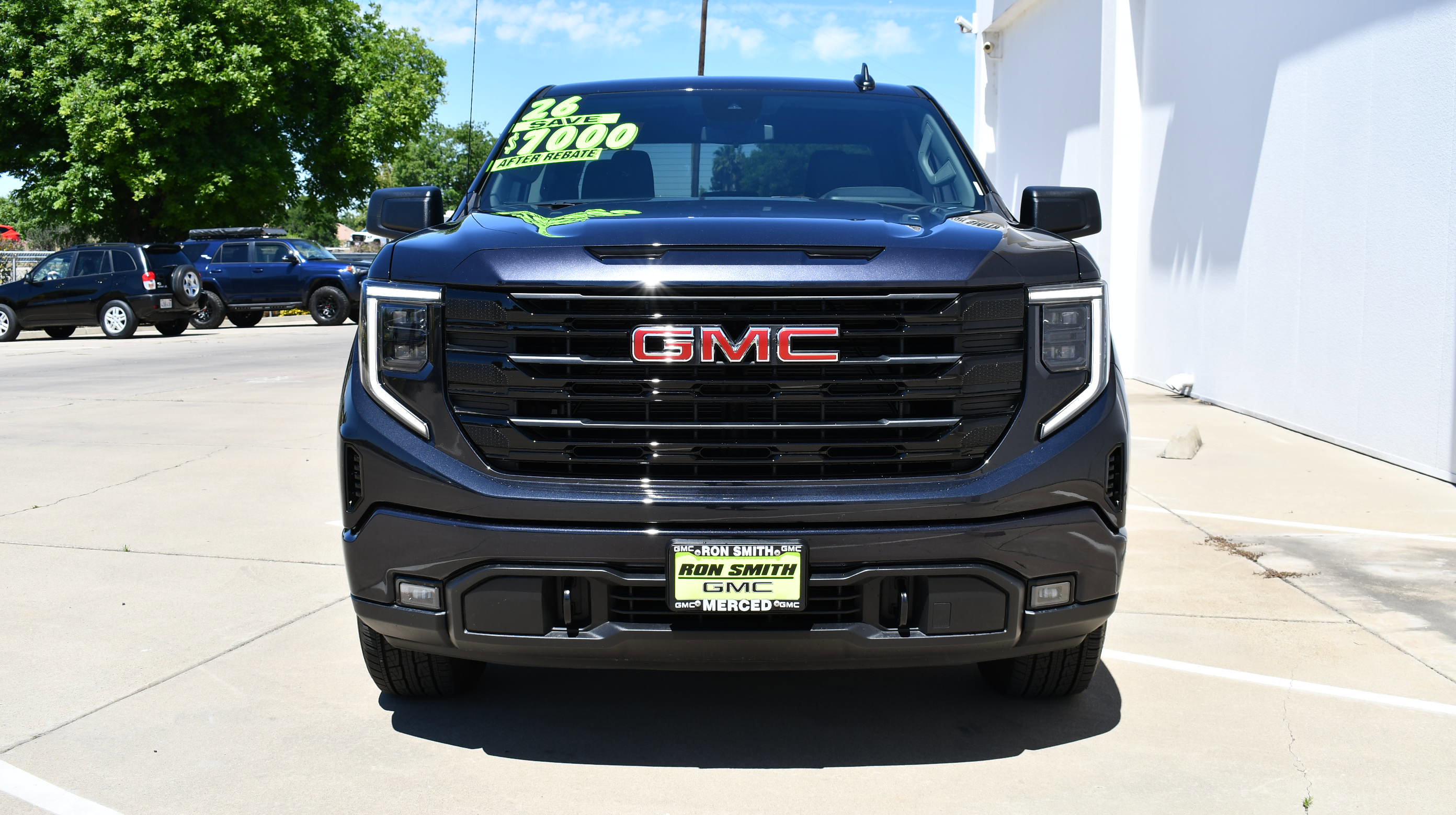 Used 2026 GMC Sierra 1500 Elevation AWD/4WD image 3