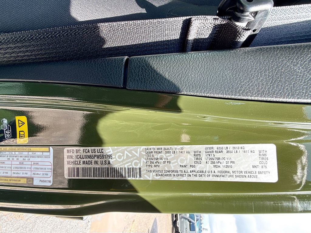 Used 2023 Jeep Wrangler Unlimited w/ Cold Weather Group image 21