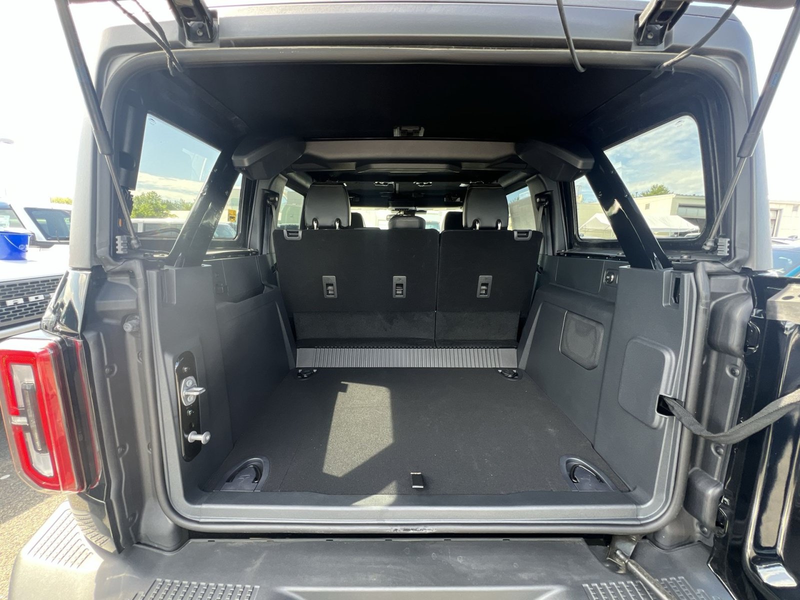 New 2025 Ford Bronco Badlands AWD/4WD image 33