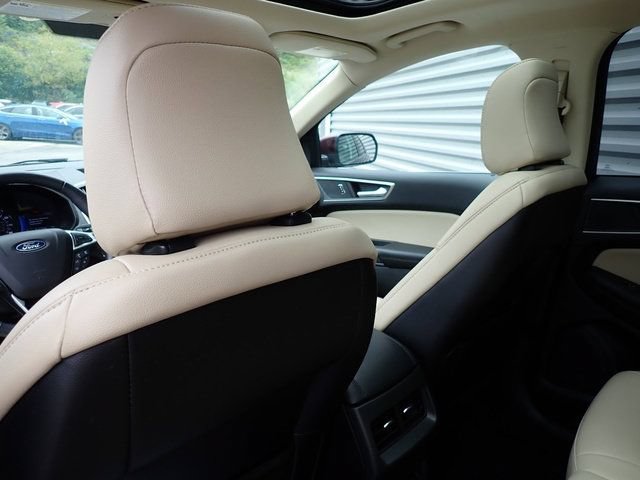 Used 2023 Ford Edge SEL w/ Convenience Package AWD/4WD image 17