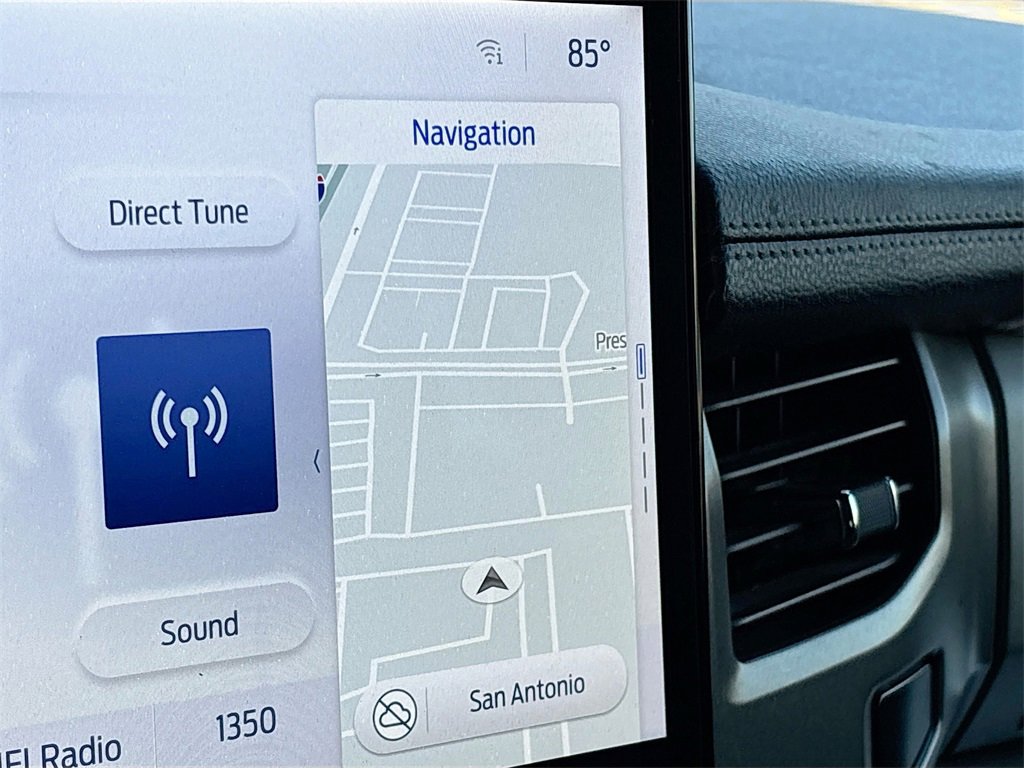 Used 2023 Ford Expedition Limited image 13