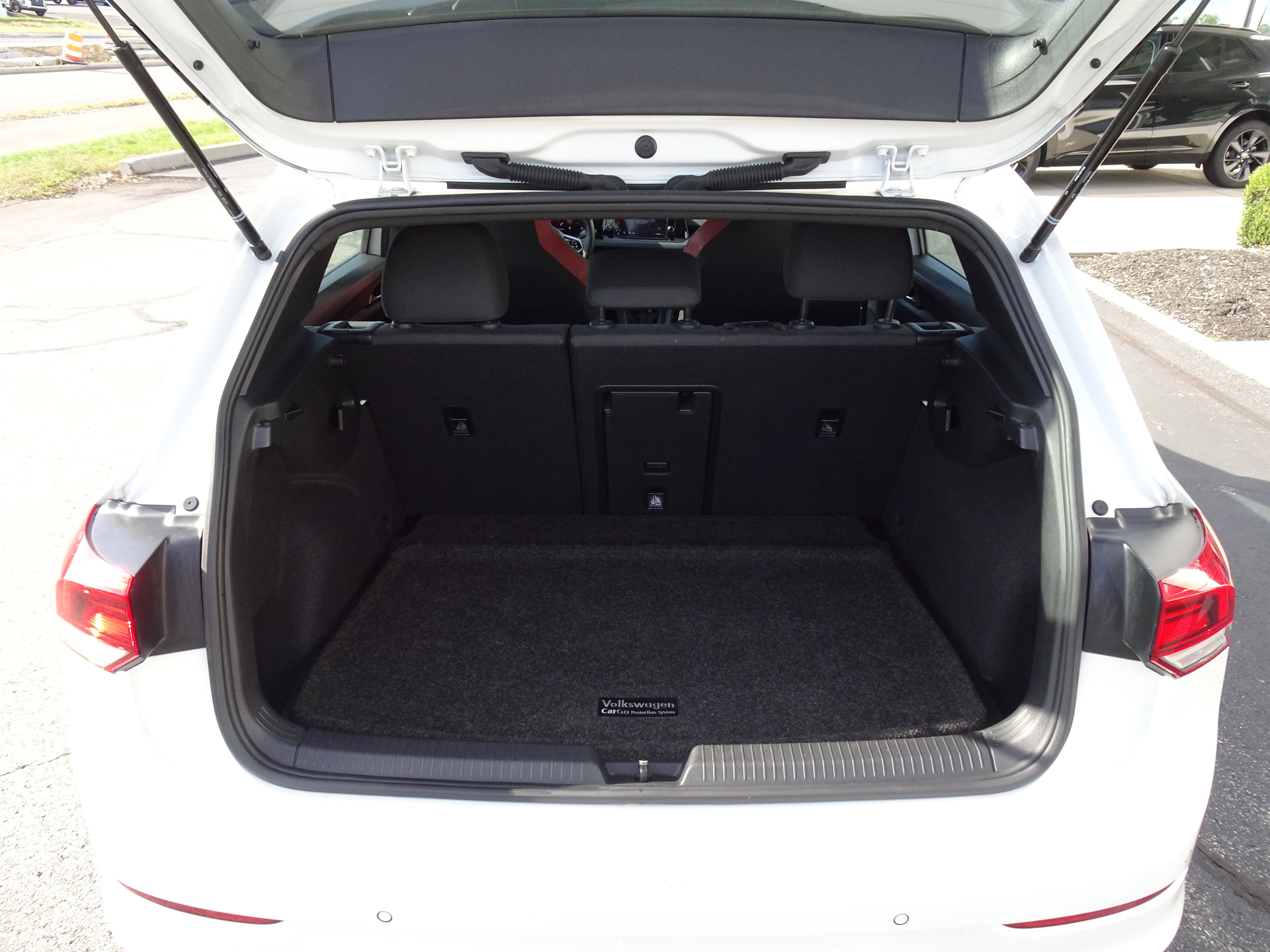 Used 2022 Volkswagen GTI S image 5