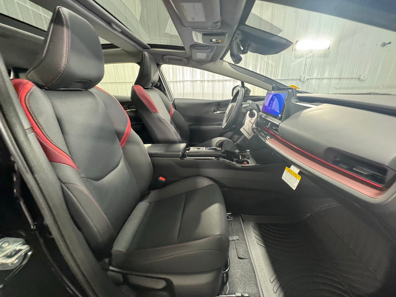 New 2025 Toyota Prius Plug-In Hybrid w/ Limited Premium Package image 24