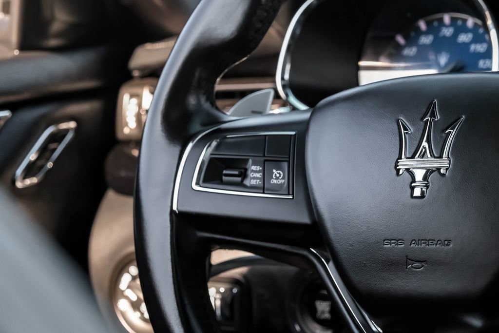 Used 2015 Maserati Quattroporte S Q4 image 15