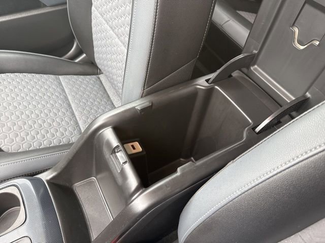 Used 2018 Chevrolet Colorado Z71 AWD/4WD image 31