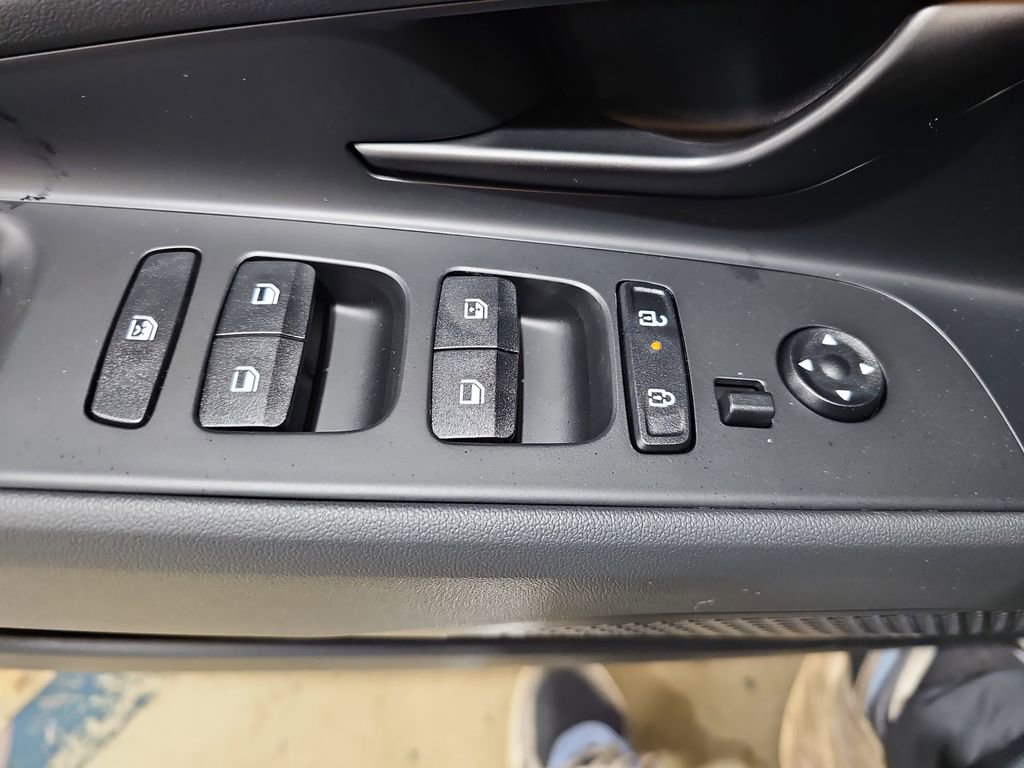 New 2026 Hyundai Elantra Sport image 27