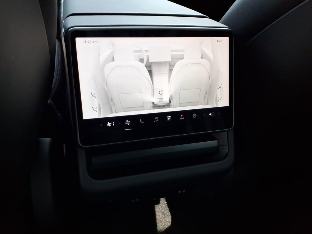 Used 2025 Tesla Model 3 Long Range RWD image 23