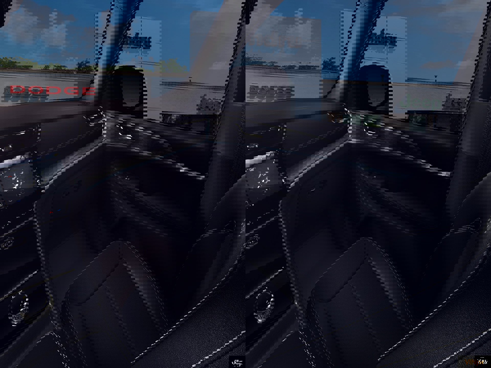 New 2026 Jeep Grand Cherokee Altitude image 19