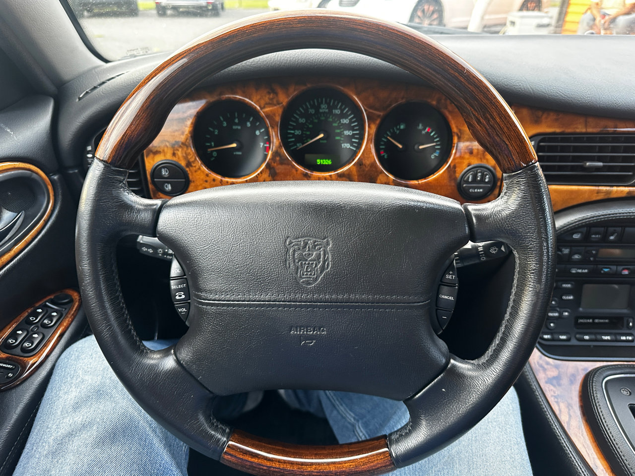 Used 2003 Jaguar XJ Sport image 11