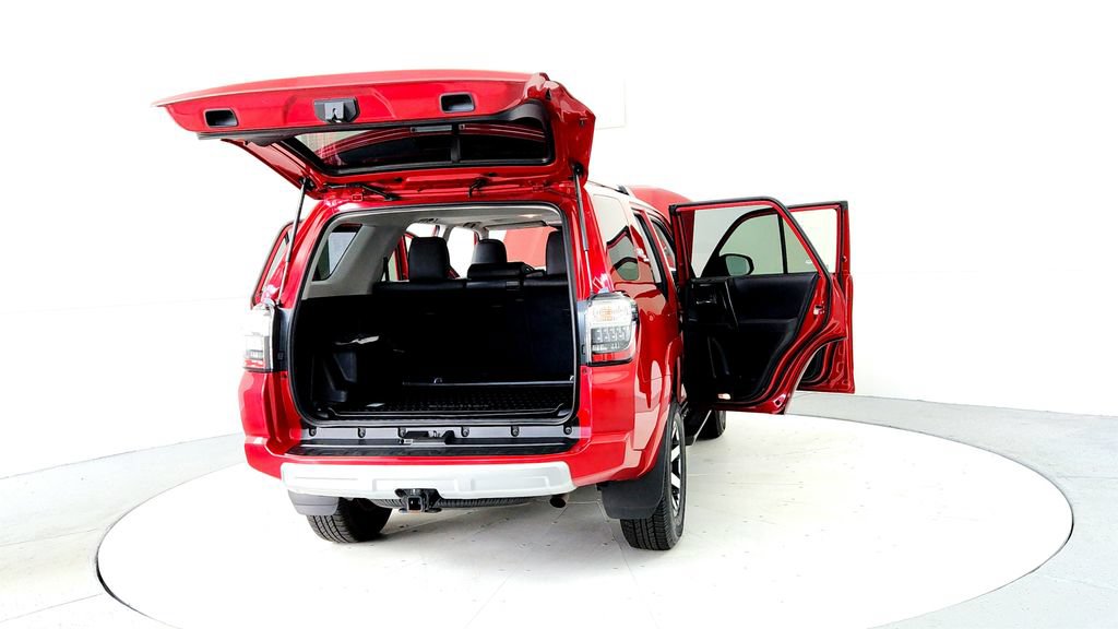 Certified 2024 Toyota 4Runner TRD Off-Road Premium w/ Moonroof Package AWD/4WD image 11