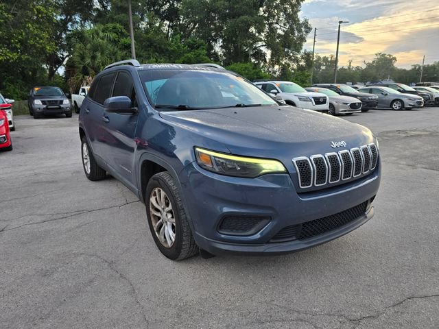 Used 2020 Jeep Cherokee Latitude FWD image 1
