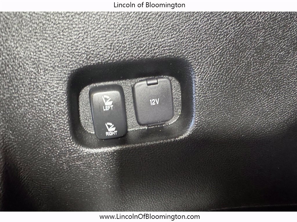 Used 2023 Ford Edge SEL w/ Convenience Package AWD/4WD image 19