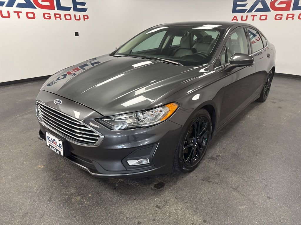 Used 2020 Ford Fusion SE w/ Equipment Group 151A image 5
