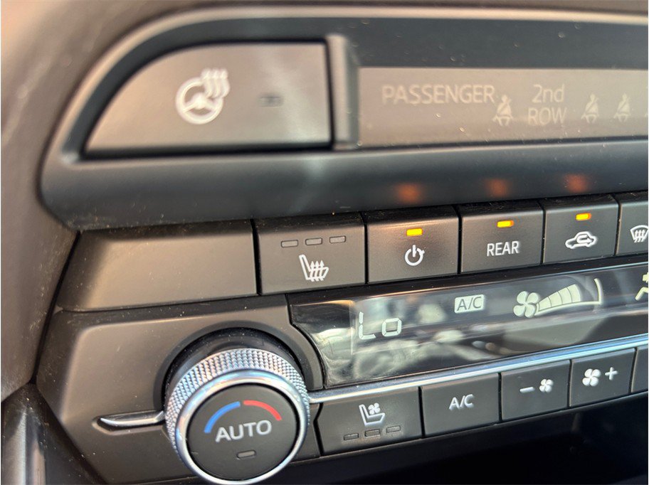 Used 2023 MAZDA CX-9 Signature AWD/4WD image 35