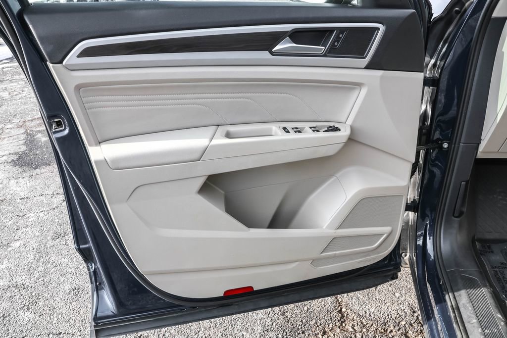 Used 2022 Volkswagen Atlas SE image 26