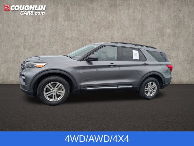 Used 2023 Ford Explorer XLT w/ Equipment Group 202A AWD/4WD image 5