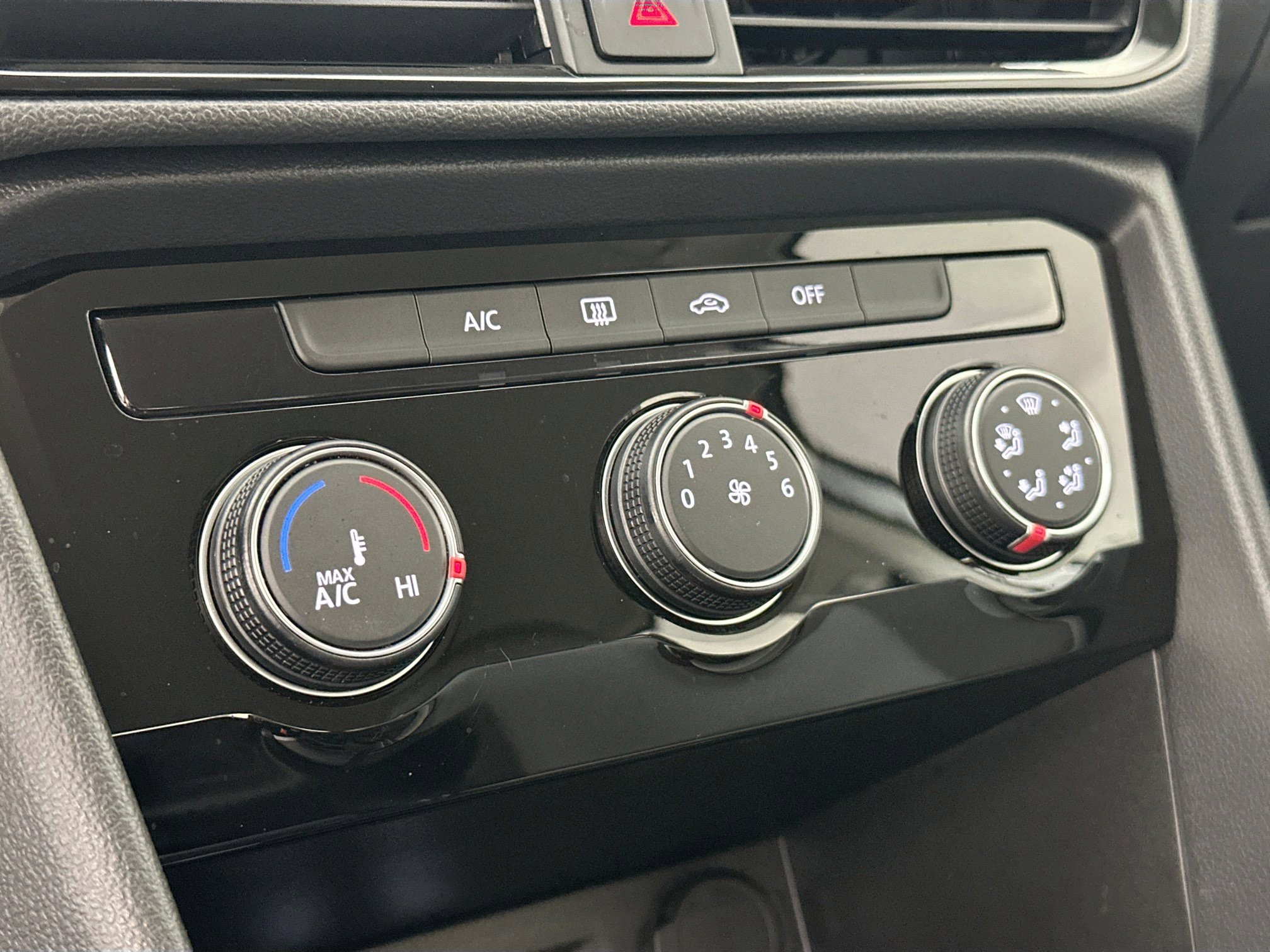 Used 2023 Volkswagen Taos S image 15