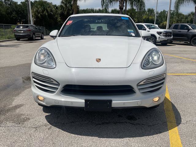 Used 2014 Porsche Cayenne Platinum Edition AWD/4WD image 14
