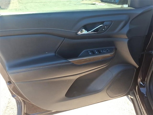 Used 2020 GMC Acadia SLE image 9