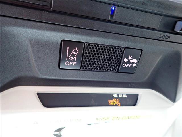 Used 2022 Subaru Crosstrek 2.0i image 21