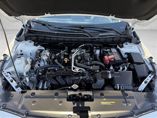 Used 2025 Nissan Altima 2.5 SV FWD image 24