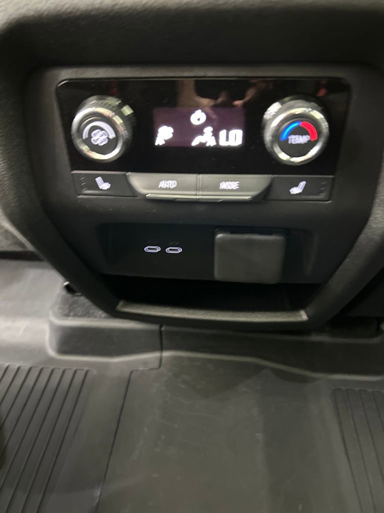 Certified 2025 Chevrolet Traverse RS w/ LPO, Floor Liner Package image 25