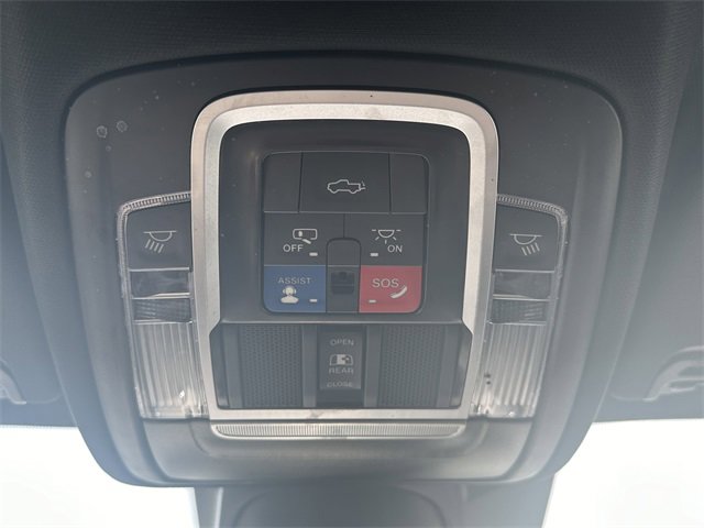 Used 2023 RAM 1500 Limited w/ Body Color Bumper Group image 29