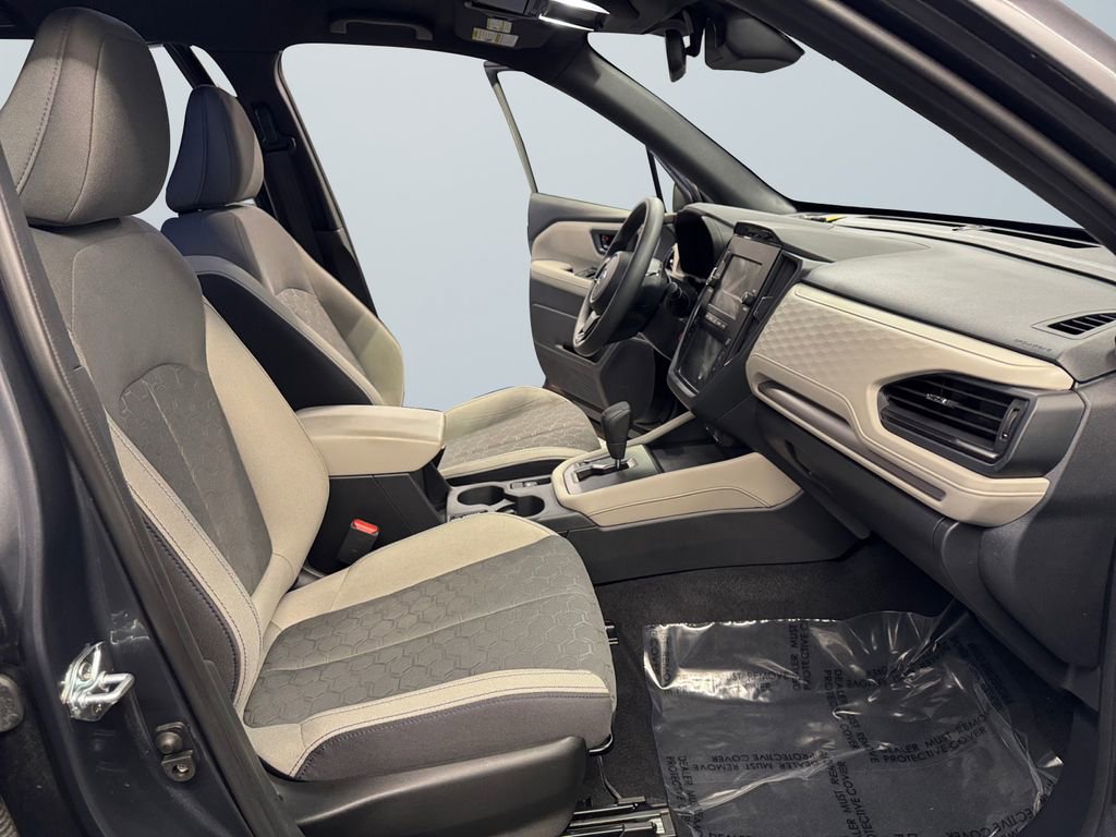 Certified 2025 Subaru Forester image 15