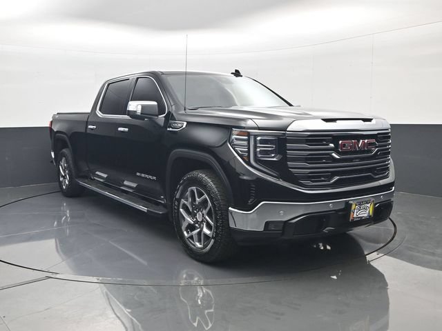 Certified 2023 GMC Sierra 1500 SLT w/ SLT Premium Plus Package AWD/4WD image 3
