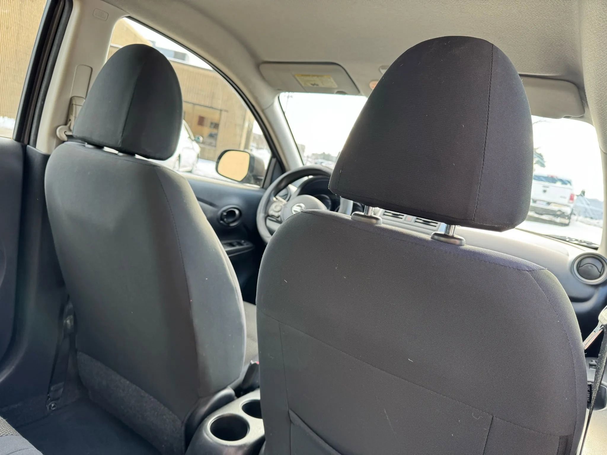 Used 2012 Nissan Versa SV w/ Convenience Pkg image 29