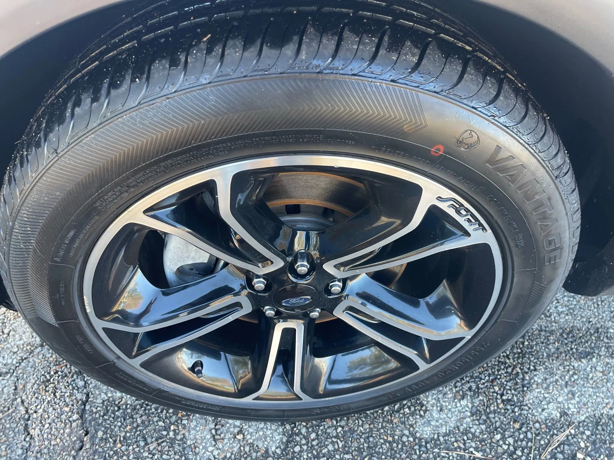 Used 2014 Ford Explorer Sport w/ Equipment Group 401A image 9