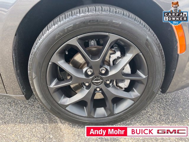 Used 2022 Chrysler Pacifica Touring-L w/ S Appearance Package AWD/4WD image 15