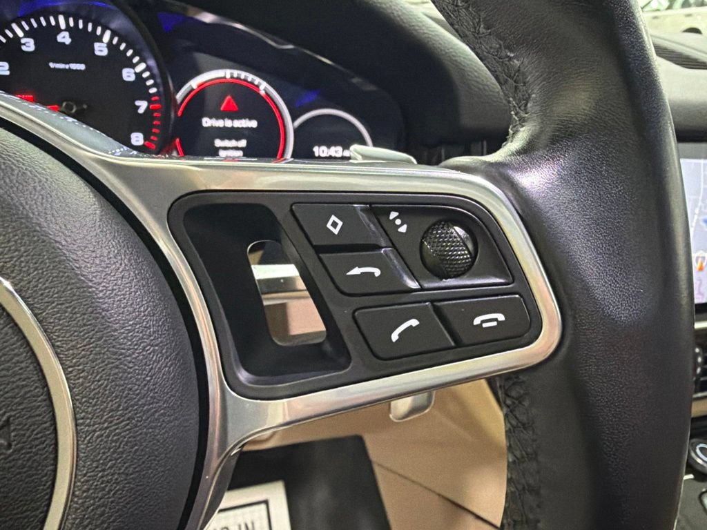 Used 2020 Porsche Cayenne AWD/4WD image 21