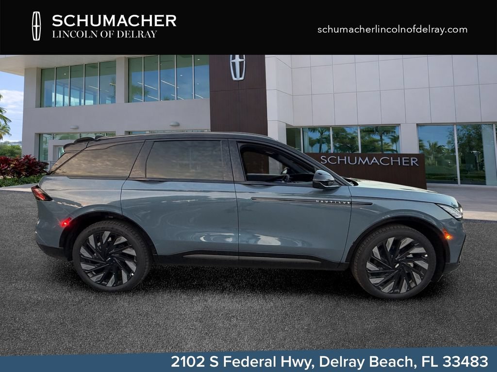 New 2026 Lincoln Nautilus Reserve w/ Jet Appearance Package AWD/4WD image 8