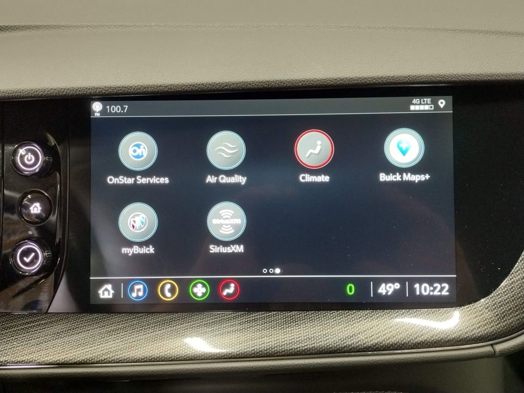 Used 2023 Buick Envision Essence image 31