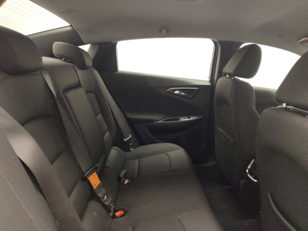 Used 2022 Chevrolet Malibu LT image 19