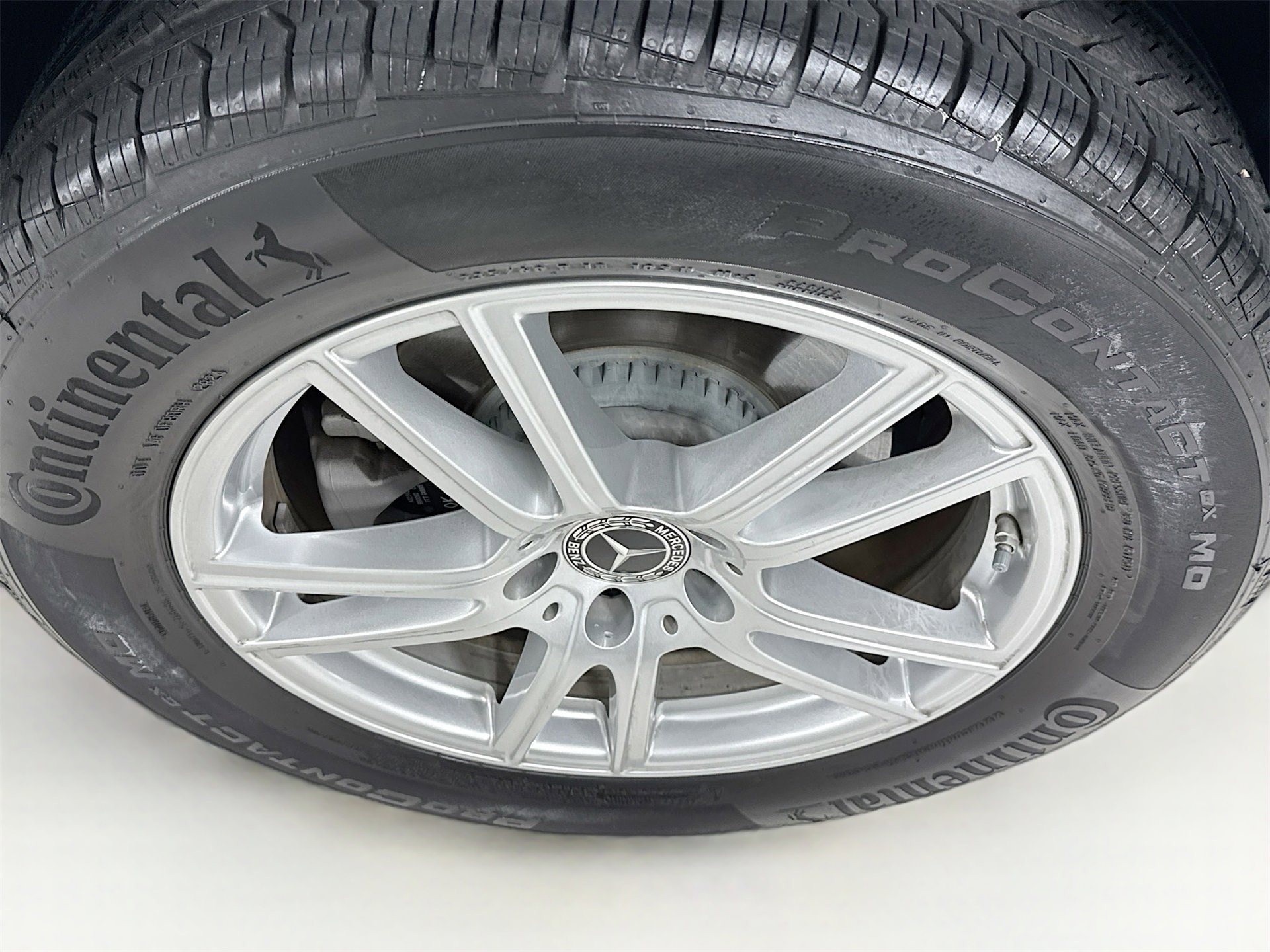 Certified 2025 Mercedes-Benz GLC 300 image 33