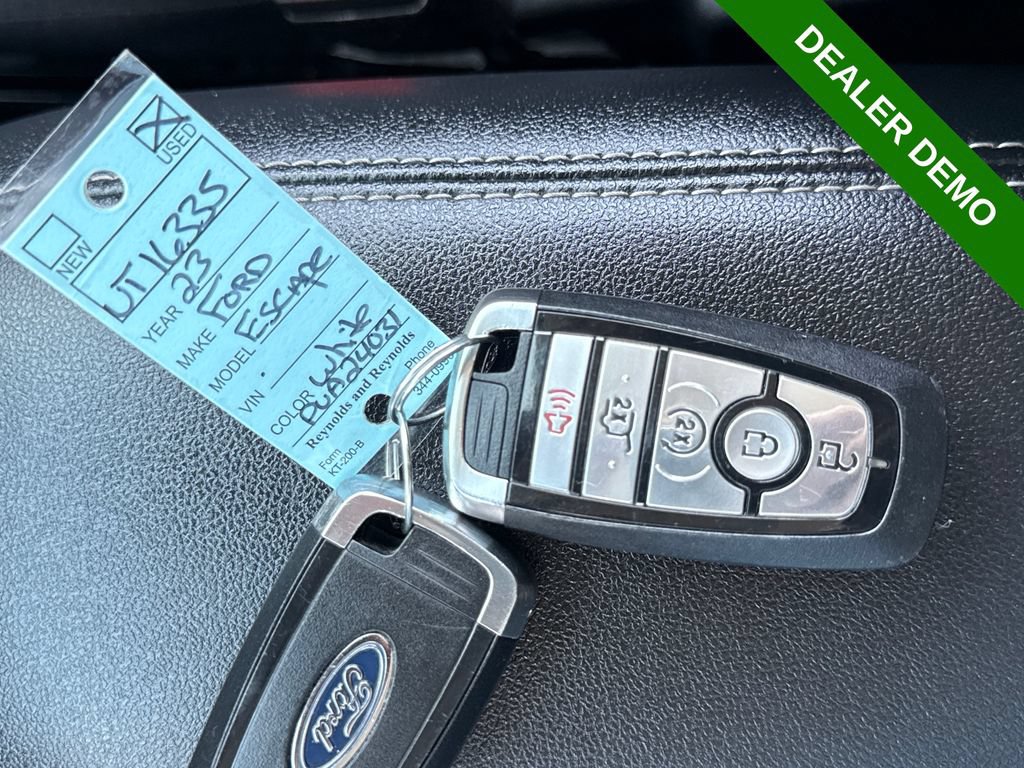 Used 2023 Ford Escape Active w/ Tech Pack #2 FWD image 31
