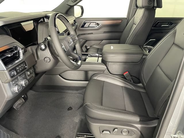 New 2026 GMC Yukon Denali w/ Denali Reserve Package AWD/4WD image 2
