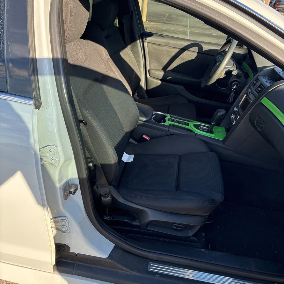 Used 2009 Pontiac G8 w/ Comfort And Sound Package image 18