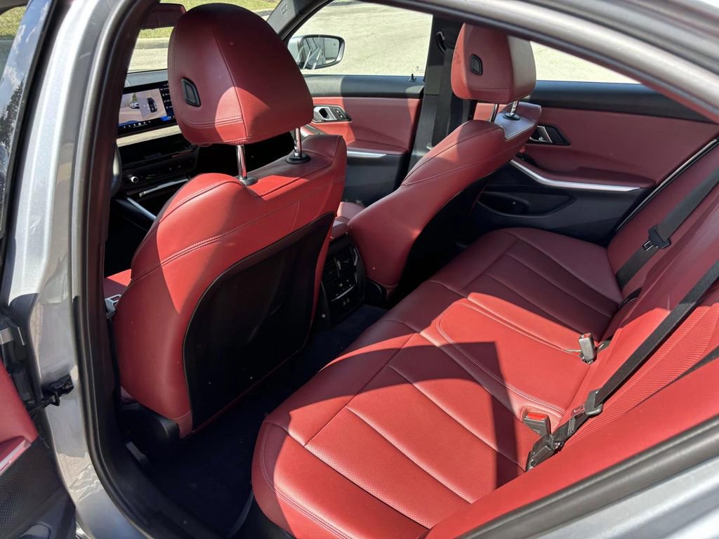 Certified 2025 BMW 330i xDrive Sedan image 29