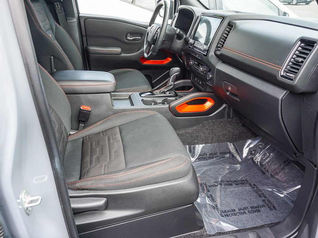 Used 2022 Nissan Frontier Pro-X w/ Technology Package image 13