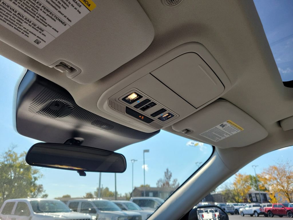 New 2026 Ford Explorer Active w/ Active Comfort Package image 30