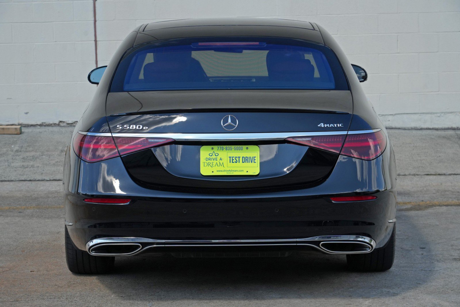 Used 2024 Mercedes-Benz S 580e 4MATIC Sedan image 57