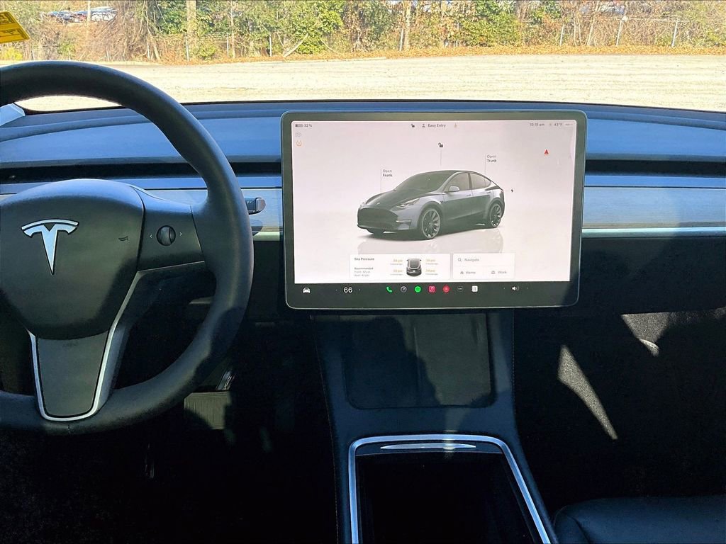 Used 2023 Tesla Model Y Long Range image 14