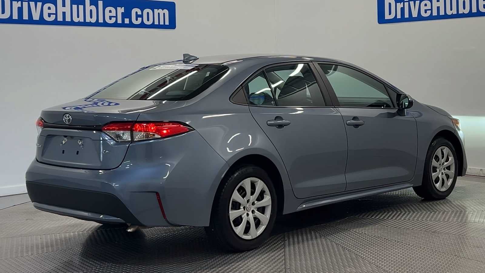 Used 2022 Toyota Corolla LE FWD image 8