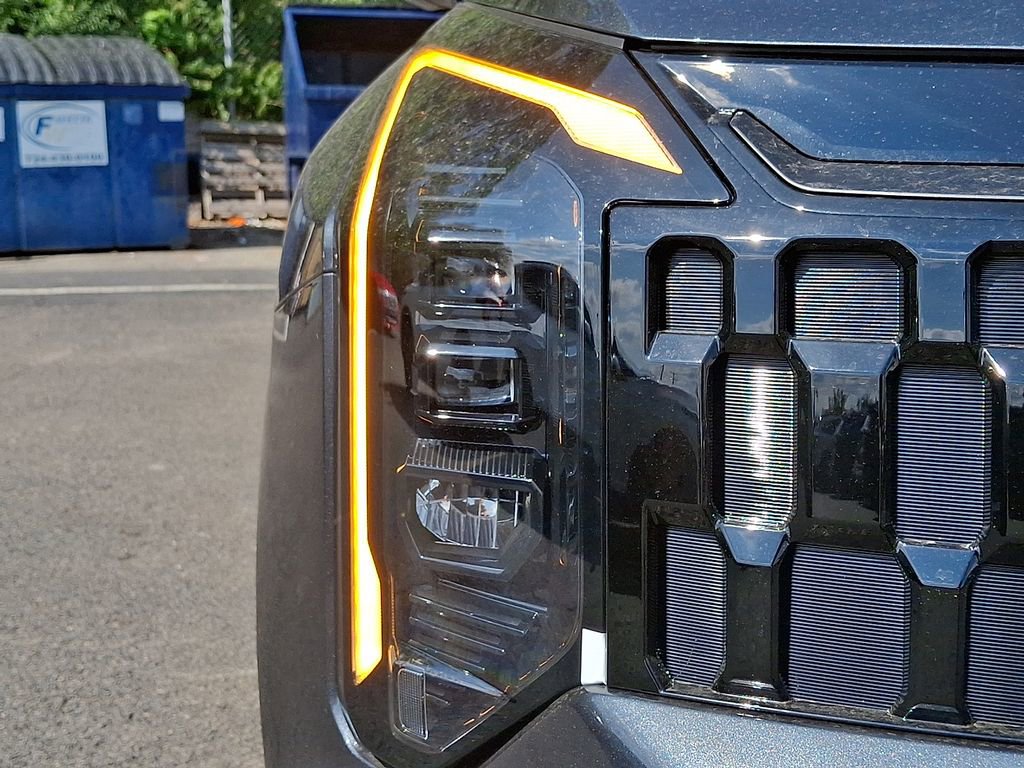 New 2026 Kia Sportage X-Line image 9