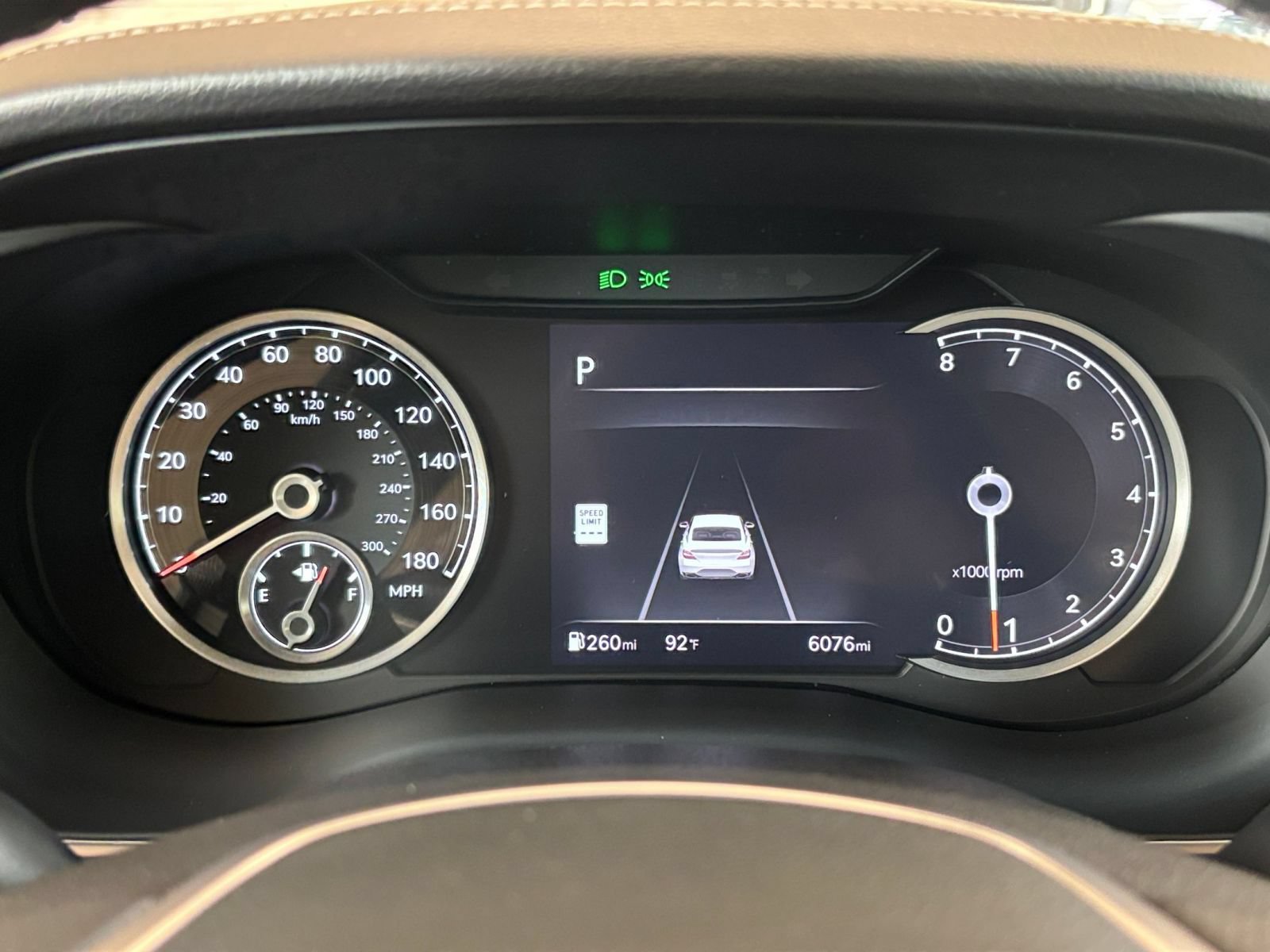 Used 2026 Genesis G70 2.5T RWD image 41